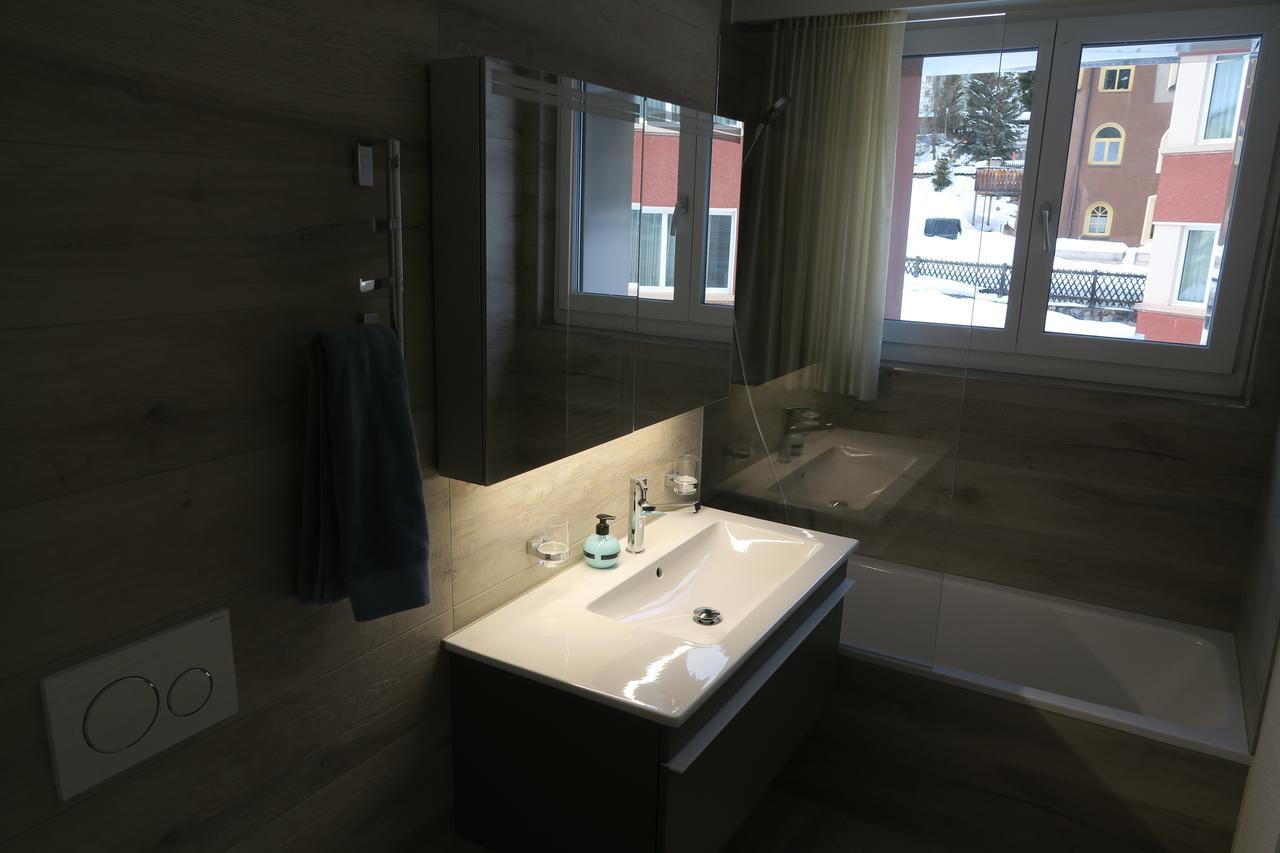 Apartment Roccabella Davos Exteriör bild